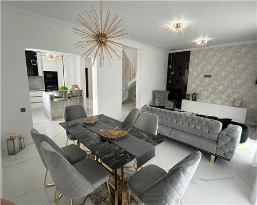 Comision 0%.Casa individuala la cheie 120 mp utili, teren liber 450 mp. Zona aerisita. Acces usor spre Cluj.
