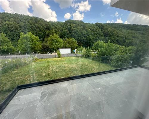 Comision 0%.Casa individuala la cheie 120 mp utili, teren liber 450 mp. Zona aerisita. Acces usor spre Cluj.