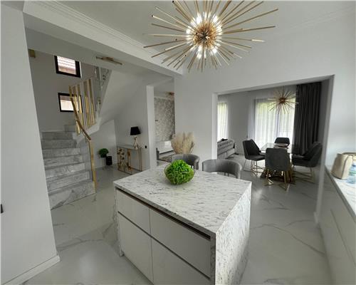 Comision 0%.Casa individuala la cheie 120 mp utili, teren liber 450 mp. Zona aerisita. Acces usor spre Cluj.